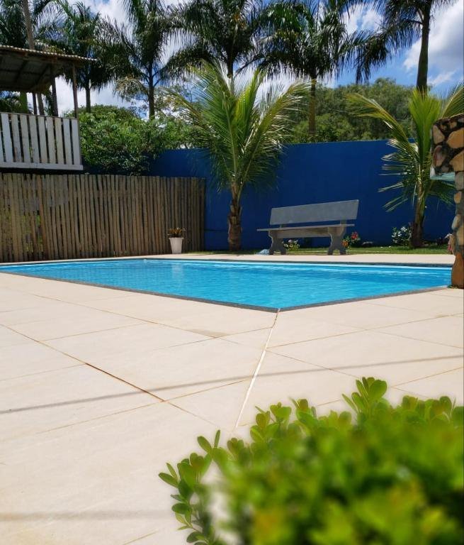Piscina durante o dia